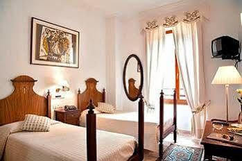 Juma Hotel